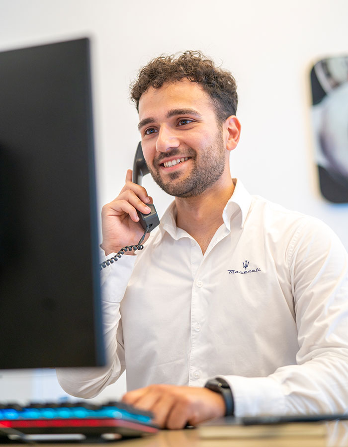 Car Dealer Team Member