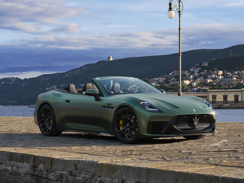 nuova maserati grancabrio nuova maserati grancabrio